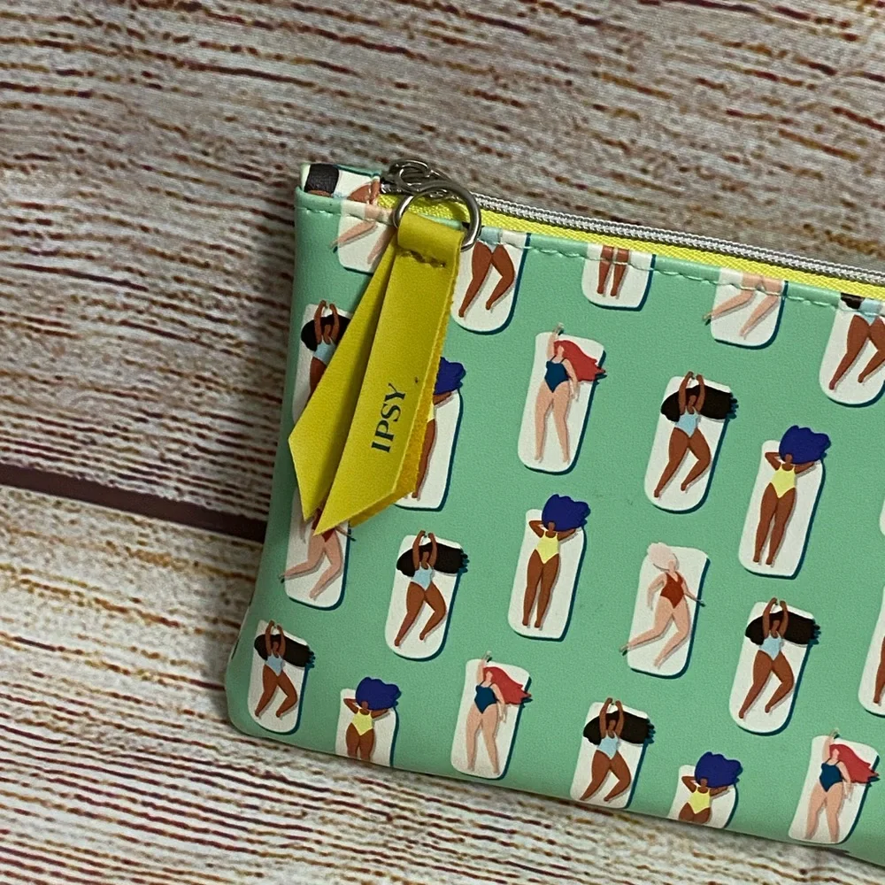 IPSY Bag